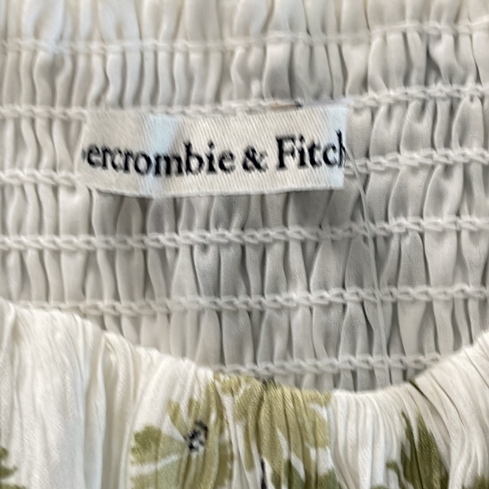 NWT Abercrombie and Fitch floral green/ivory crop top size L - Picture 7 of 10